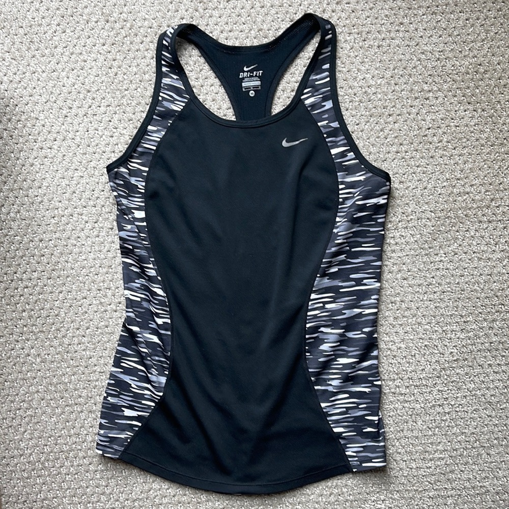 Nike sports tank top